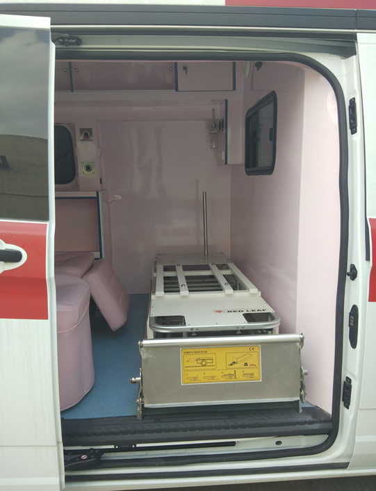 福特新全順新生兒救護(hù)車(chē)15271321777